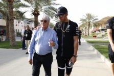 B. Ecclestone'as: L. Hamiltonas pereina į „Ferrari“ patenkinti savimeilę