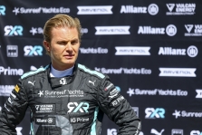 N. Rosbergas ir L. Hamiltonas patys mokėjo už automobilių remontą